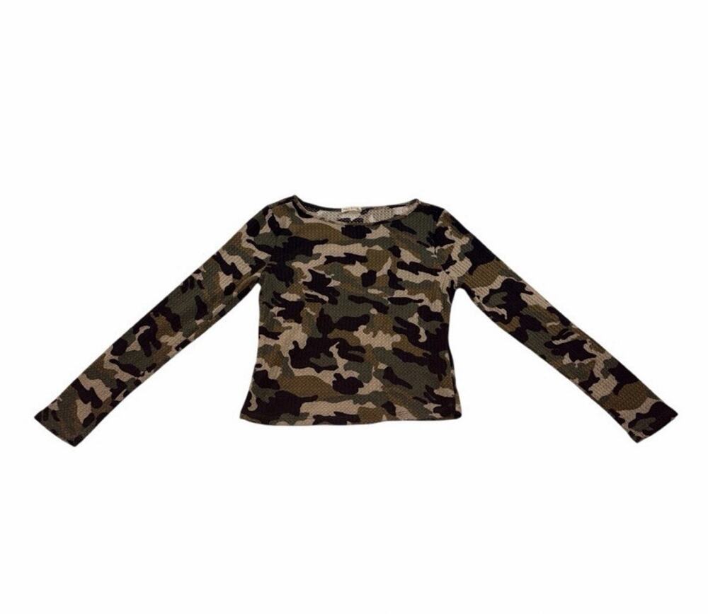 Women’s Heart Hips Camo Shirt